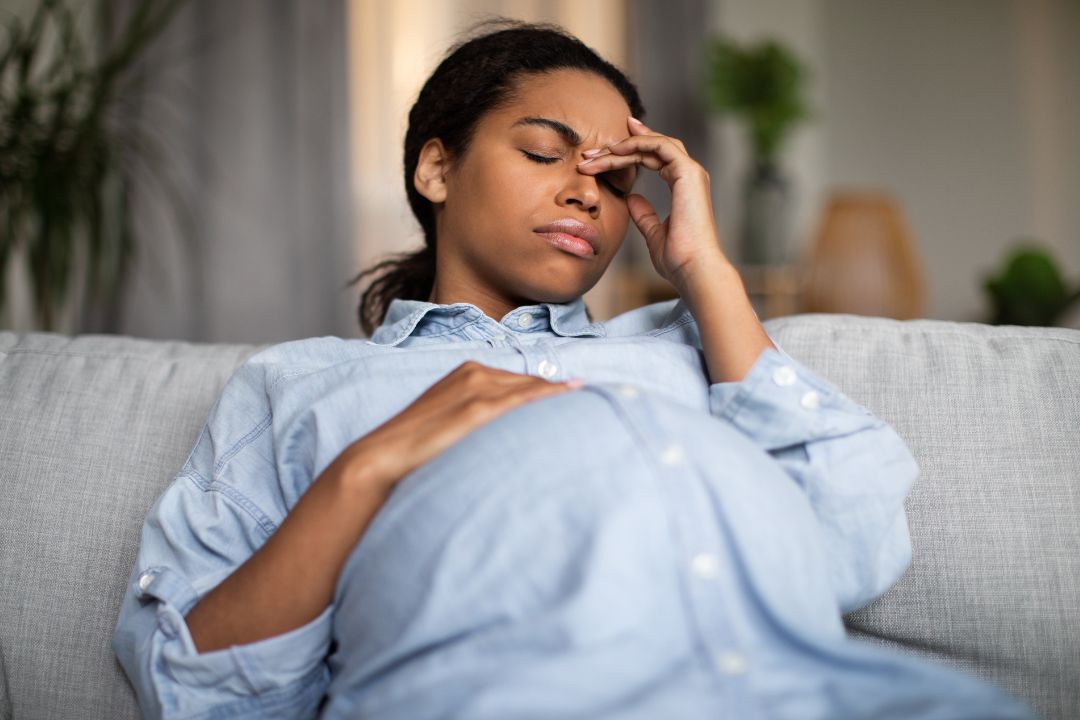 Pregnant woman with headache